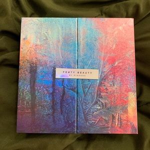 Fenty Beauty avalanche all over powder